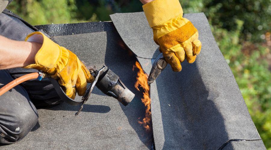 Professional gutter cleaning in Orchard, IA